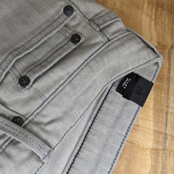 VINCE Riley skinny jeans, Robertson wash 26 - Picture 10 of 11